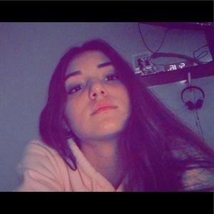 Meet your Posher, Salina